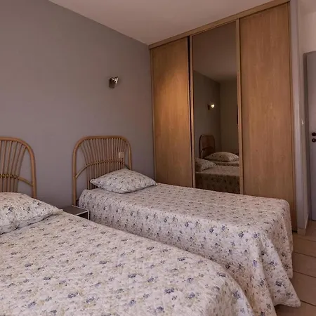 Maison 6 Personnes Piscine Et Jacuzzi * Bompas (Pyrenees-Orientales)