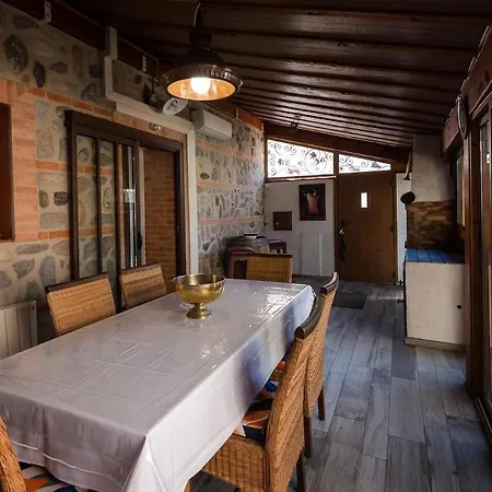 Maison 6 Personnes Piscine Et Jacuzzi Holiday home