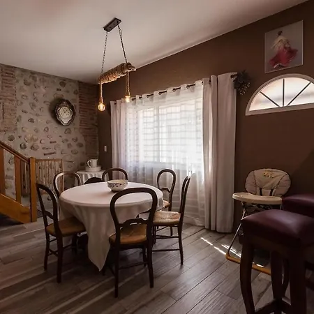 Maison 6 Personnes Piscine Et Jacuzzi * Bompas (Pyrenees-Orientales)