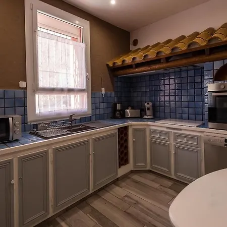 Maison 6 Personnes Piscine Et Jacuzzi *